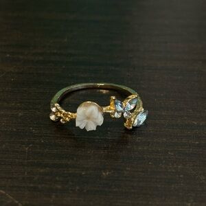 Flower and Butterfly Gold Ring